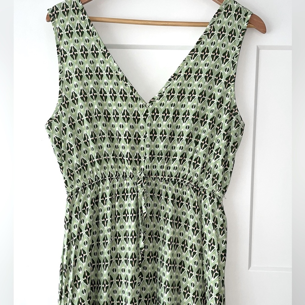 SHEIN LUNE Women Fashionable Printed Sleeveless V-Neck Dress Green 8/10 … - Picture 10 of 12